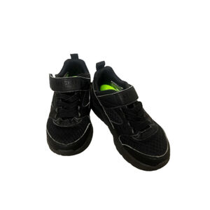 Kids Skechers Black Sneakers Size 10.5